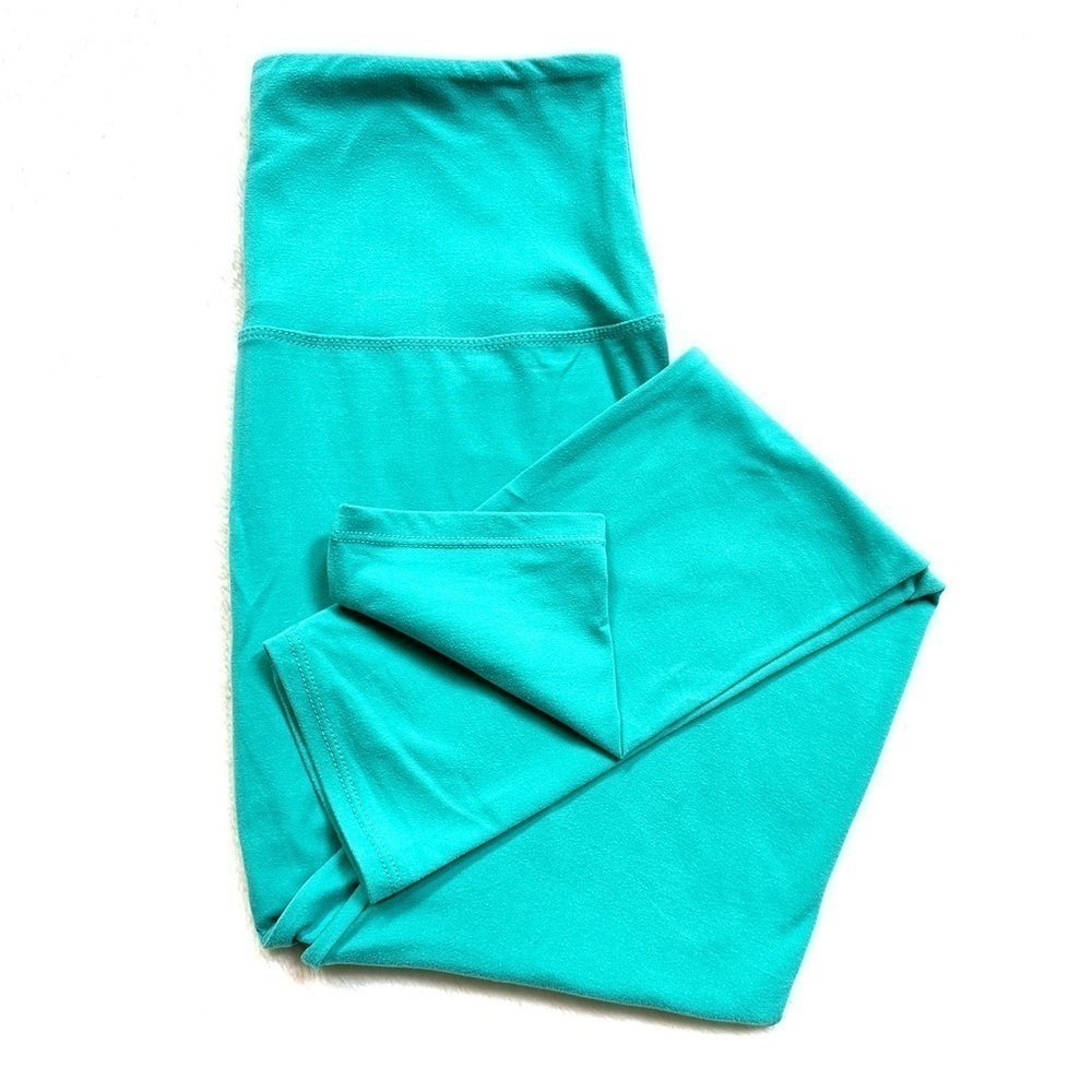 Aqua High Waisted Leggings with Stretchy Fabric One Size